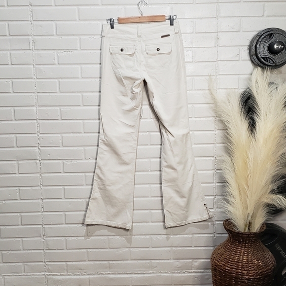 Abercrombie and Fitch Cream White Bootcut Flare Jeans size 0 - Picture 12 of 12